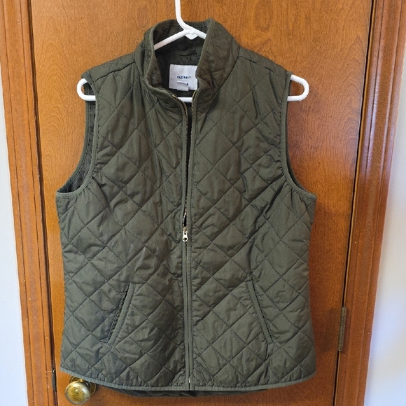 Old Navy Olive Green Quilted Puffer Vest Lg - Picture 2 of 5